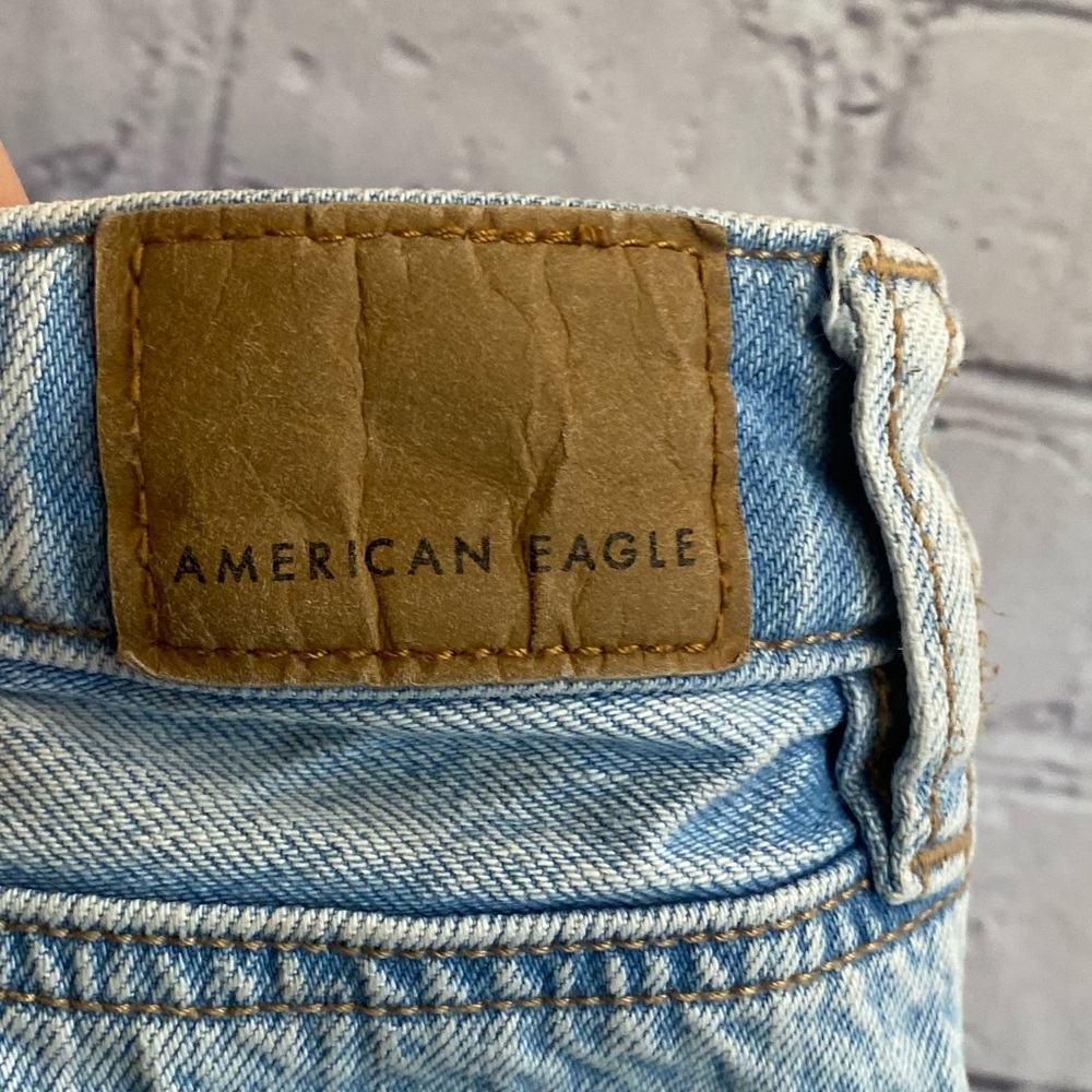 American Eagle Light Washed Comfort Stretch Really Ripped Mom Jeans Women’s 4 - Picture 12 of 12